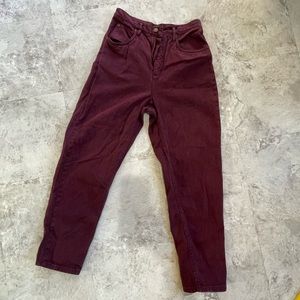 Vintage Lizwear high waisted Jeans Womens size 8 maroon color classic 90s style